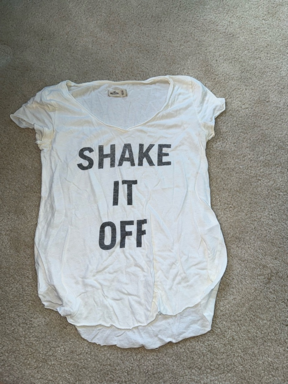 Hollister White 'Shake It Off' Graphic Tee - Black Print